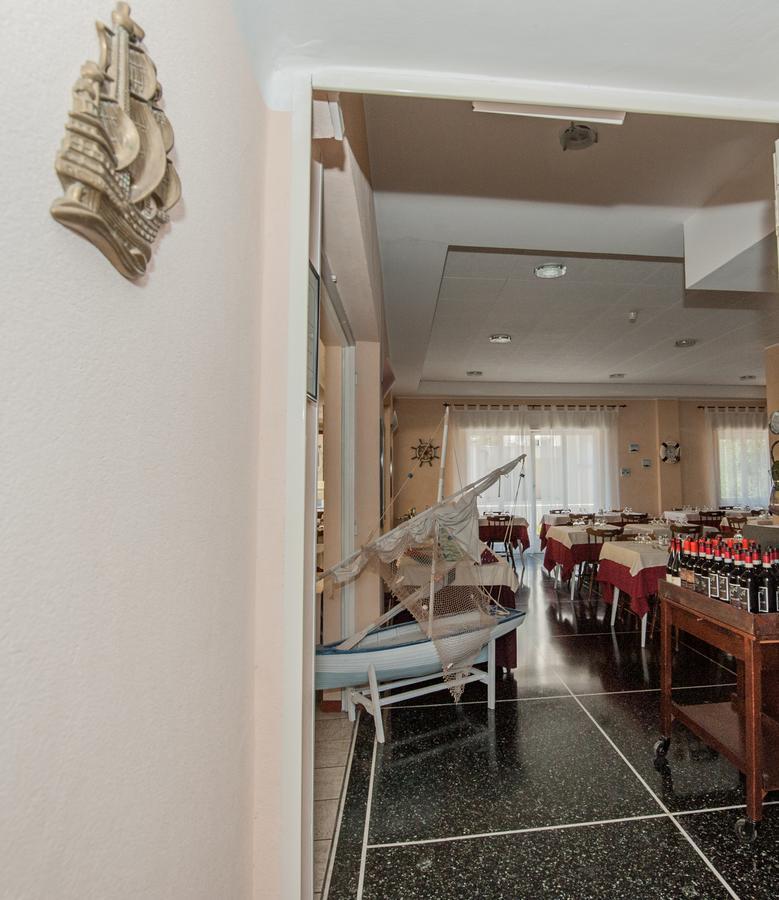 Hotel Lorenzo Celle Ligure Exterior photo