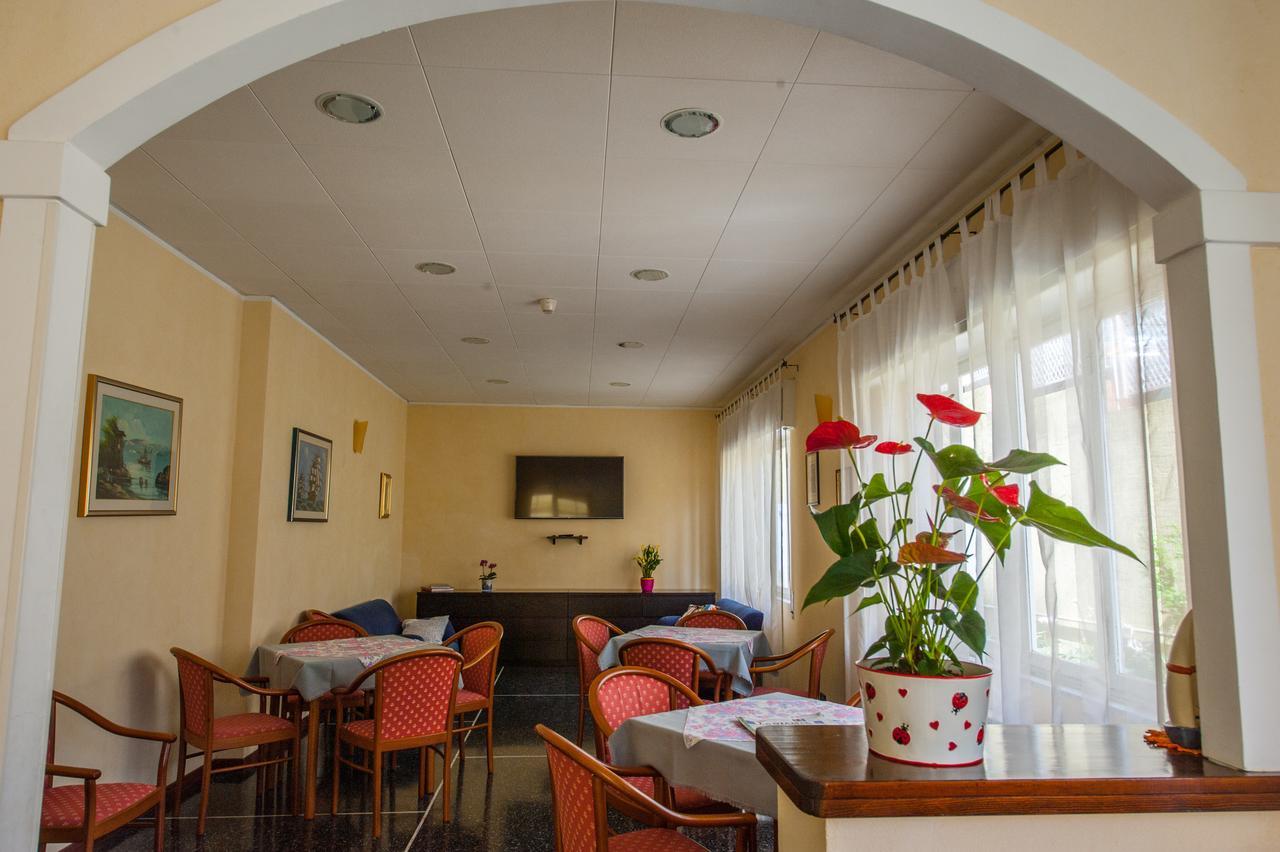 Hotel Lorenzo Celle Ligure Exterior photo