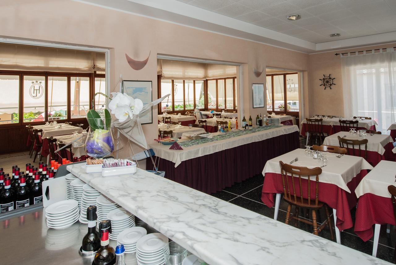 Hotel Lorenzo Celle Ligure Exterior photo
